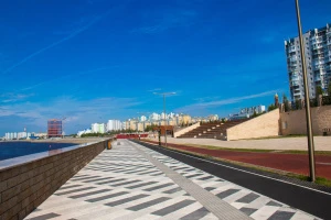 Купите тротуарную плитку Б.5.П.8 стоунмикс белый с черным