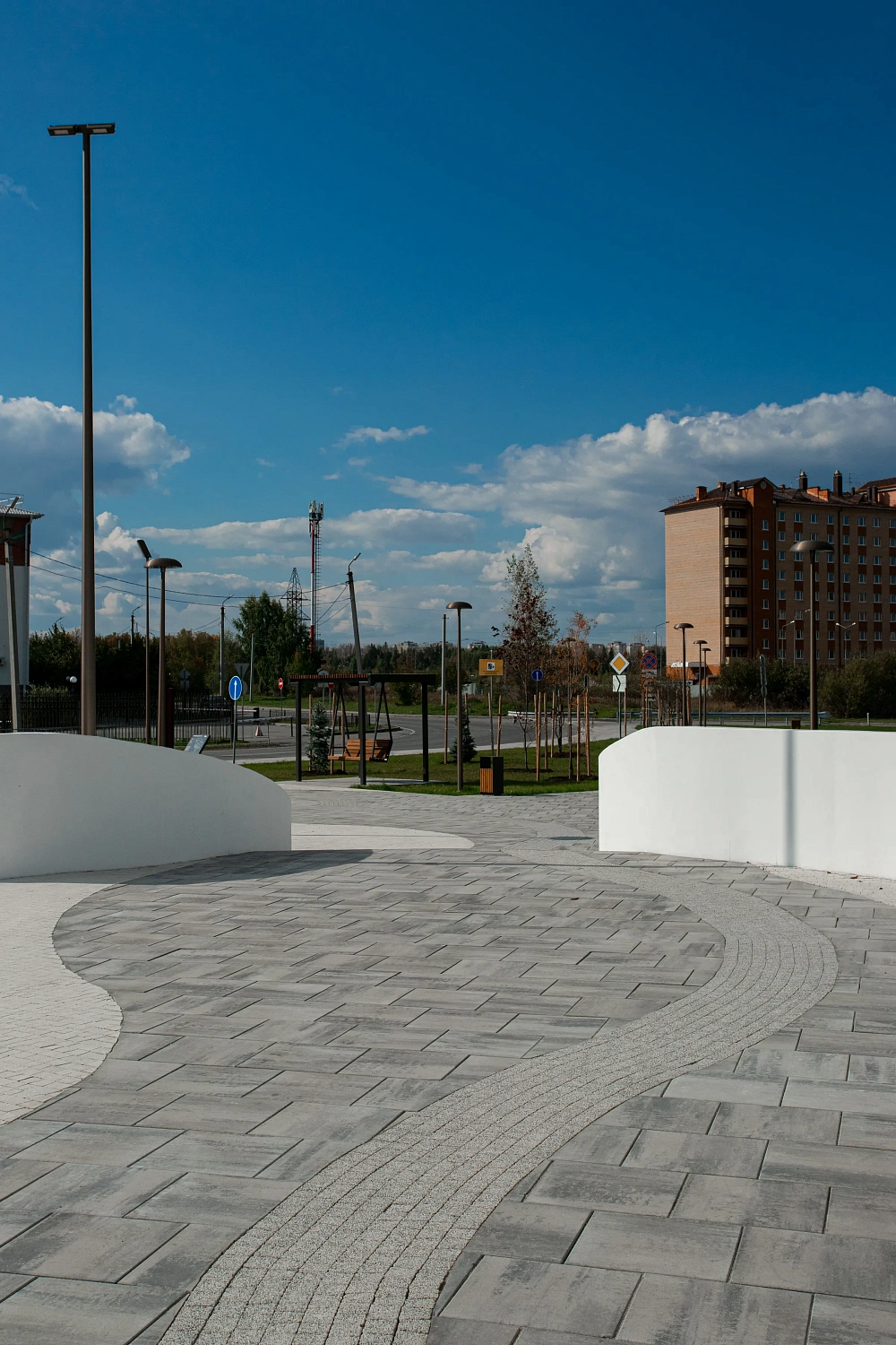 Сквер Медицинских работников в Тюмени